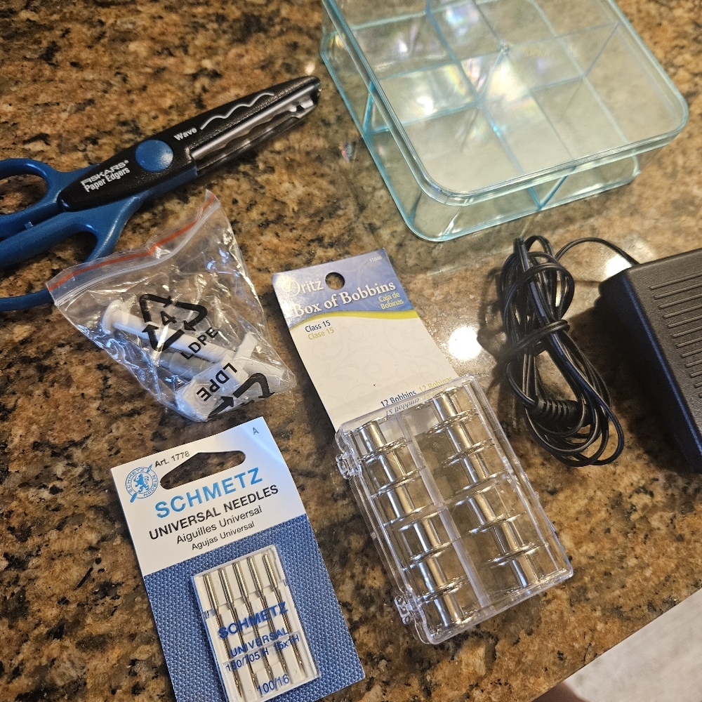 Mini Cordless Sewing Machine - White - Picture 3 of 5